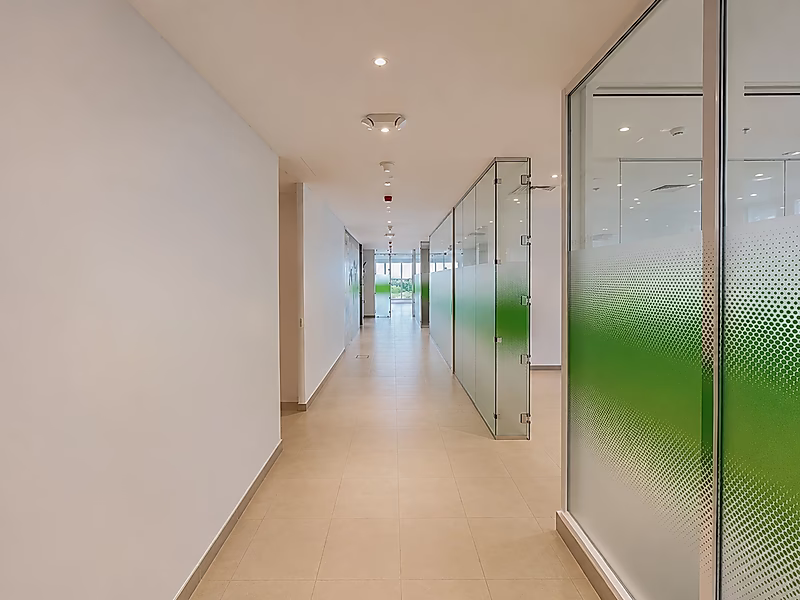 FULLY FITTED OFFICE SPACE IN BIN MAHMOUD - Photo 14