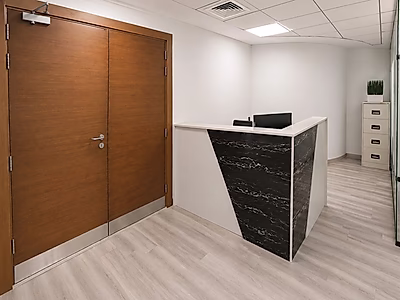 Luxury Fitted Office for Rent | Prime Amenities