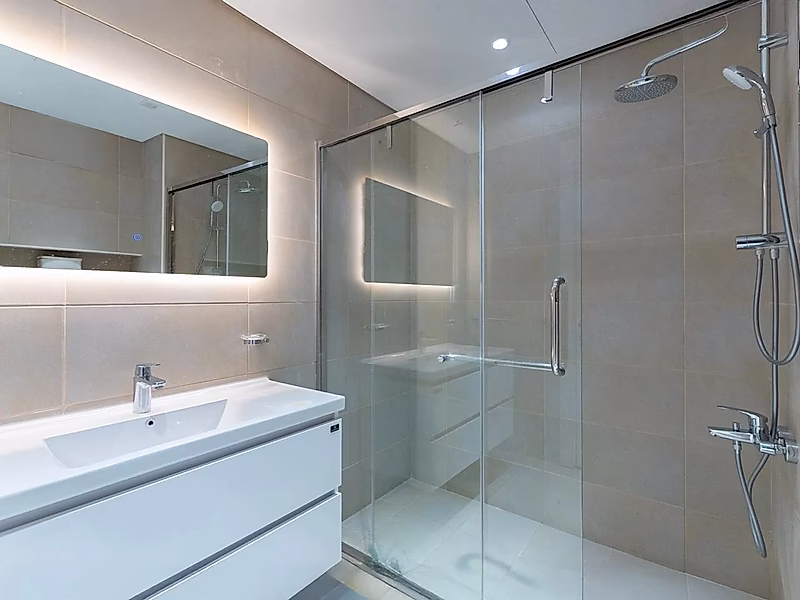 Luxury 2 Bedroom Sea View |  Included Bills | Lusail Marina - Photo 12