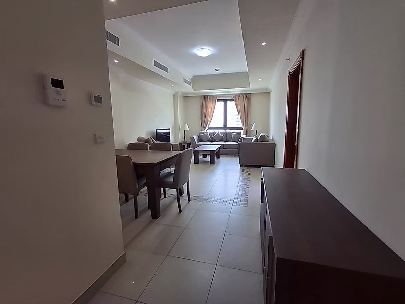 CHIC 1-BEDROOM APARTMENT | PORTO ARABIA - Photo 6