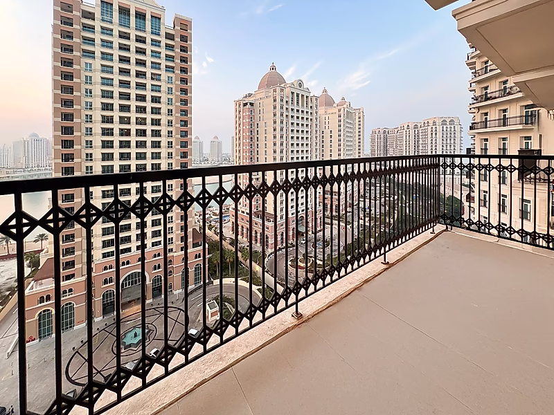 BILLS INCLUDED! | FURNISHED 3+BR APARTMENT - Photo 11