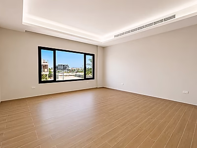 BRAND NEW! LUXURIOUS 5+MAID VILLA WITH POOL | BEST PRICE FOR ELEGANT LIVING IN LUSAIL
