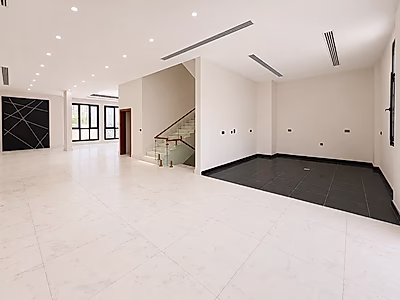 BRAND NEW! LUXURIOUS 5+MAID VILLA WITH POOL | BEST PRICE FOR ELEGANT LIVING IN LUSAIL