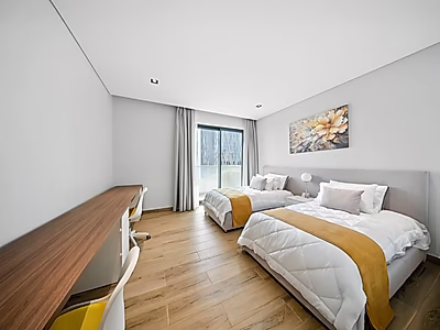 ELEGANT 2-BEDROOM APARTMENT | FULLY FURNISHED | MOVE-IN READY