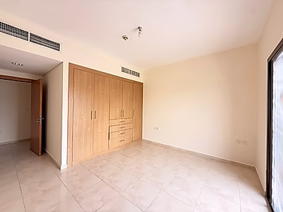 Elegant 3BR Residence Overlooking the Stadium – Fox Hills