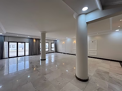 SPACIOUS 5+M+DRIVER | COMPOUND VILLA | LAGOON