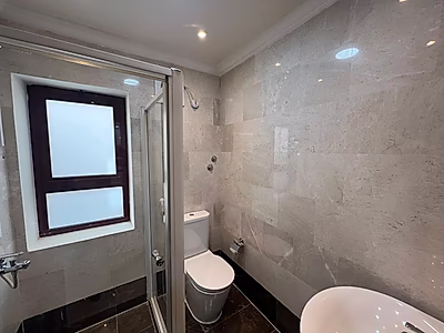 SPACIOUS 5+M+DRIVER | COMPOUND VILLA | LAGOON
