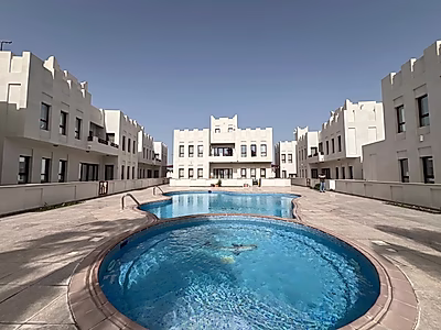 SPACIOUS 5+M+DRIVER | COMPOUND VILLA | LAGOON