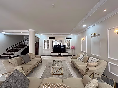 SPACIOUS FURNISHED | 5+M+DRIVER | LAGOON |