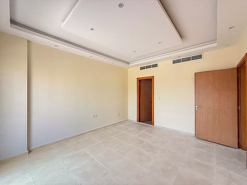 Bright 3BR in Fox hills with Title deed - Photo 6