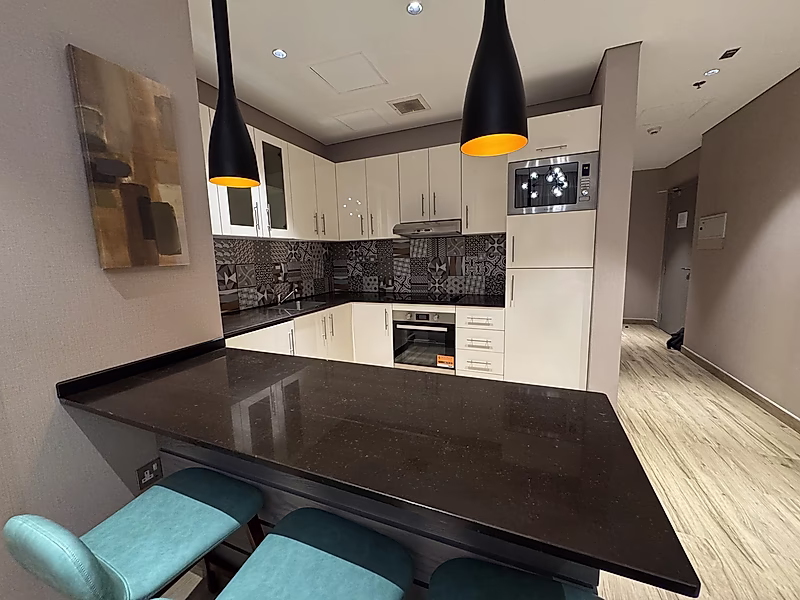 ELEGANT INTERIOR! 1-BEDROOM APARTMENT | BIN MAHMOUD - Photo 6