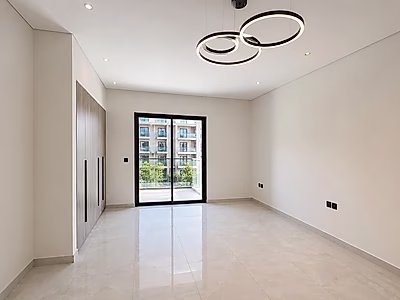 Brand-New Studio Facing the Mall & Pool | High-Growth Investment Opportunity