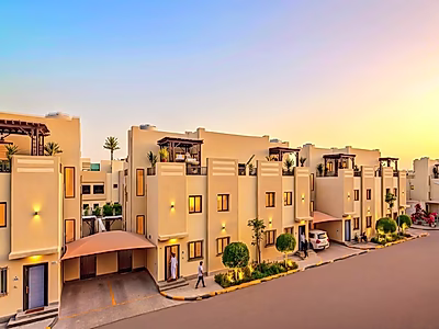 فيلا رائعة في مجمع سكني مع مسبح خاص