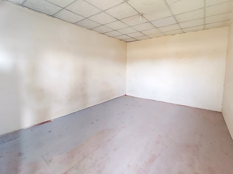 Warehouse with AC for Rent in Industrial Area - Photo 6