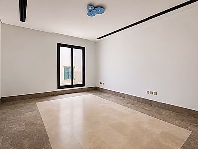 SPACIOUS MODERN 5BR VILLA IN COMPOUND