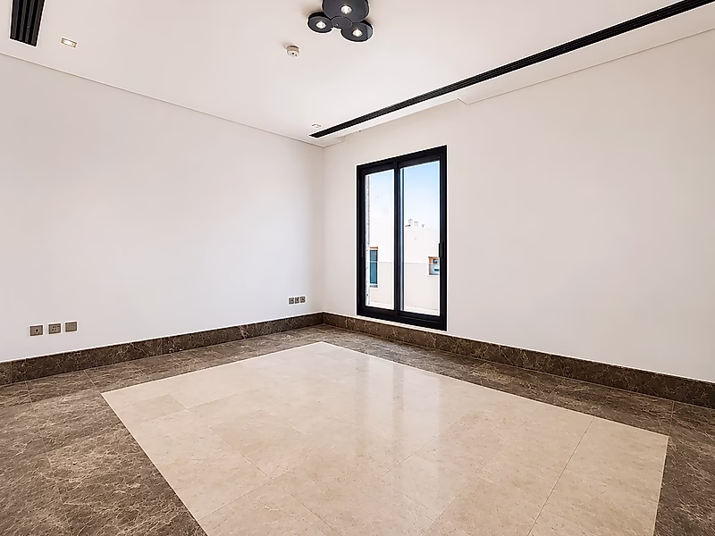 SPACIOUS MODERN 5BR VILLA IN COMPOUND - Photo 5