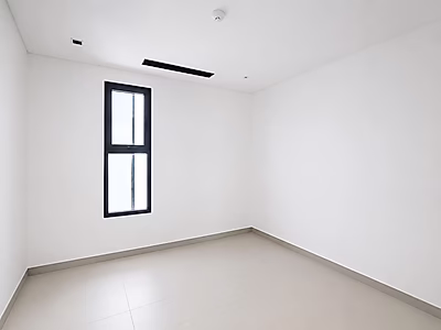 SPACIOUS MODERN 5BR VILLA IN COMPOUND