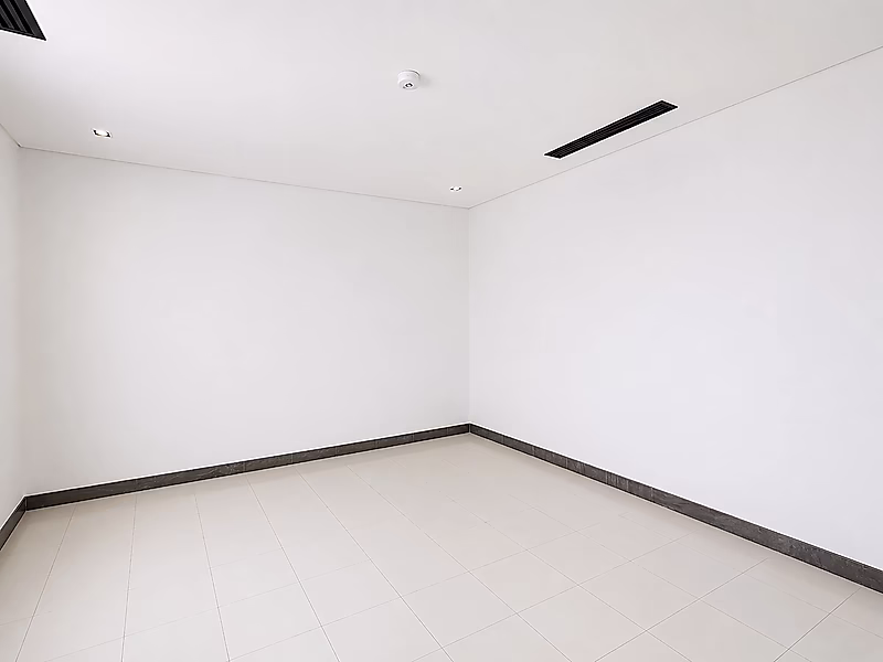 SPACIOUS MODERN 5BR VILLA IN COMPOUND - Photo 8