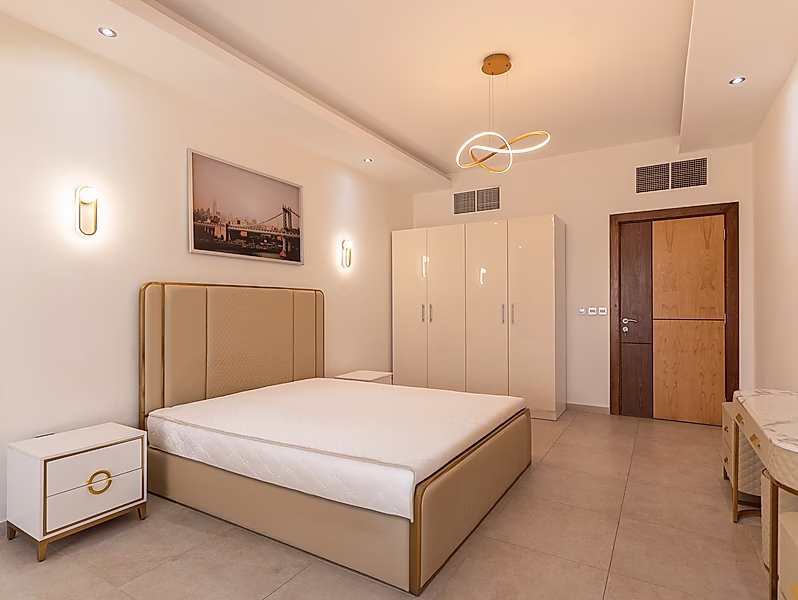 BILLS IN! ATTRACTIVE 1-BR APARTMENT WITH MODERN ELEGANCE - Photo 6
