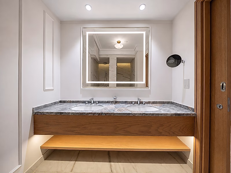 Elevated Living | Spacious Family Retreat - Photo 18