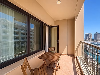 LUXURIOUS SPACIOUS 1-BEDROOM APARTMENT | PORTO