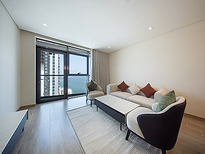 BILLS IN! STUNNING 2BR SEA VIEW | WATERFRONT