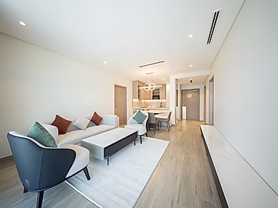 BILLS IN! STUNNING 2BR SEA VIEW | WATERFRONT