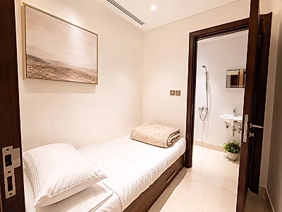 Luxurious Freehold Residence at The St. Regis Marsa Arabia Island, The Pearl-Qatar | Furnished 2BR+Maid