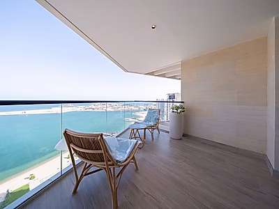 Coastal beach access Escape | Exquisite 2BR Retreat
