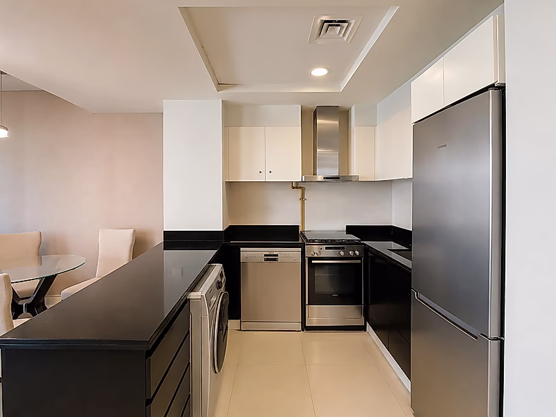 1-Bedroom Apartment for Sale in DAMAC Marina View | Living & Investment Opportunity - Photo 2