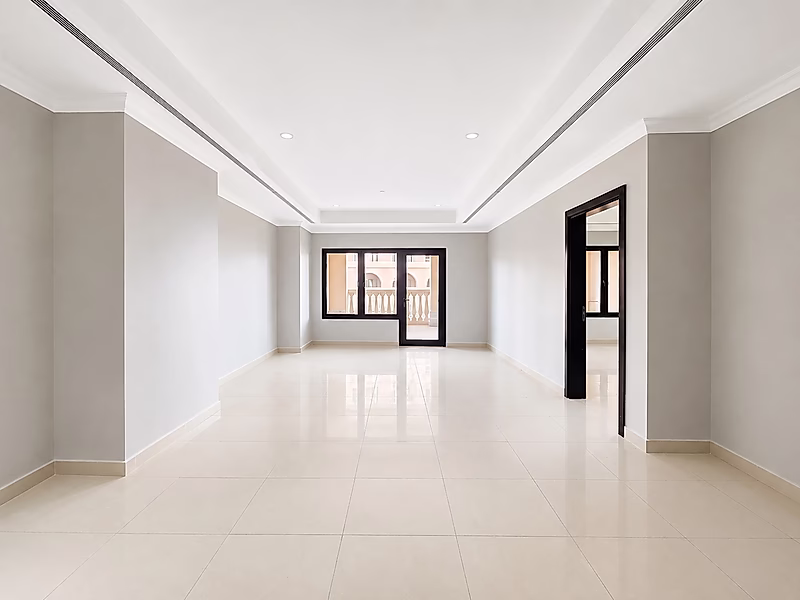 Spacious 1-Bedroom in Premium Tower | Balcony & Luxury Living - Photo 6