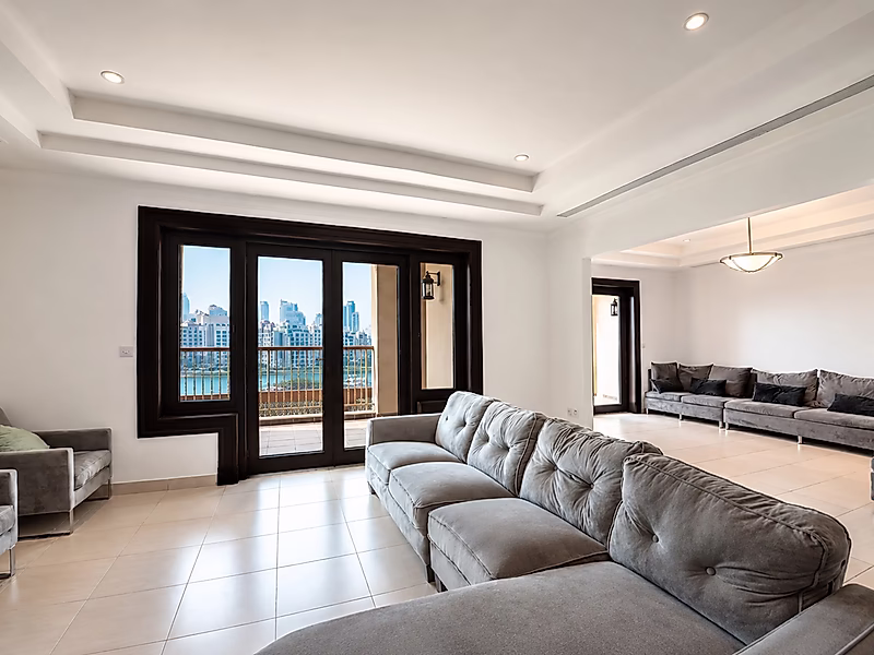 HIGH-DEMAND 2BR  IN PORTO ARABIA - Photo 2