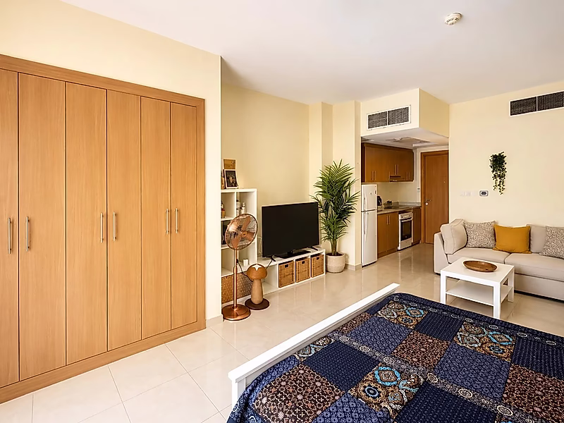 Great investment opportunity in Fox hills with title deed - Photo 7