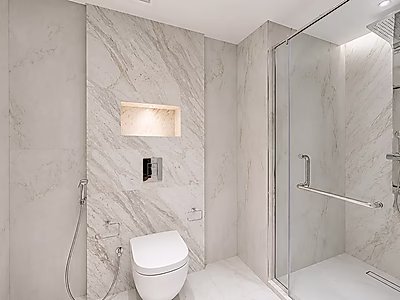 Move-In Ready | High-End Renovation | Prime 2 BR - Porto Arabia