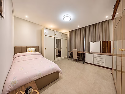 Spacious 2-Bedroom Apartment with Private Pool & Outdoor Kitchen