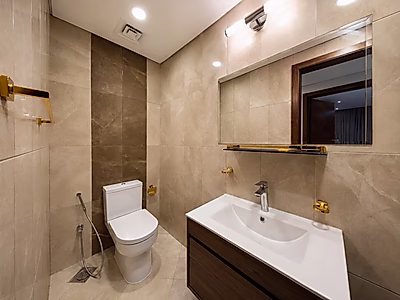 Spacious 2-Bedroom Apartment with Private Pool & Outdoor Kitchen