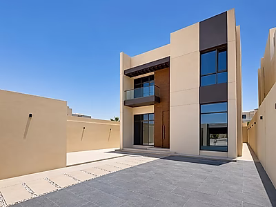 READY 6BR + MAID VILLA WITH PRIVATE POOL