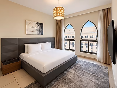 5-Bedroom Penthouse with Panoramic Qatar Views & 5-Star Amenities