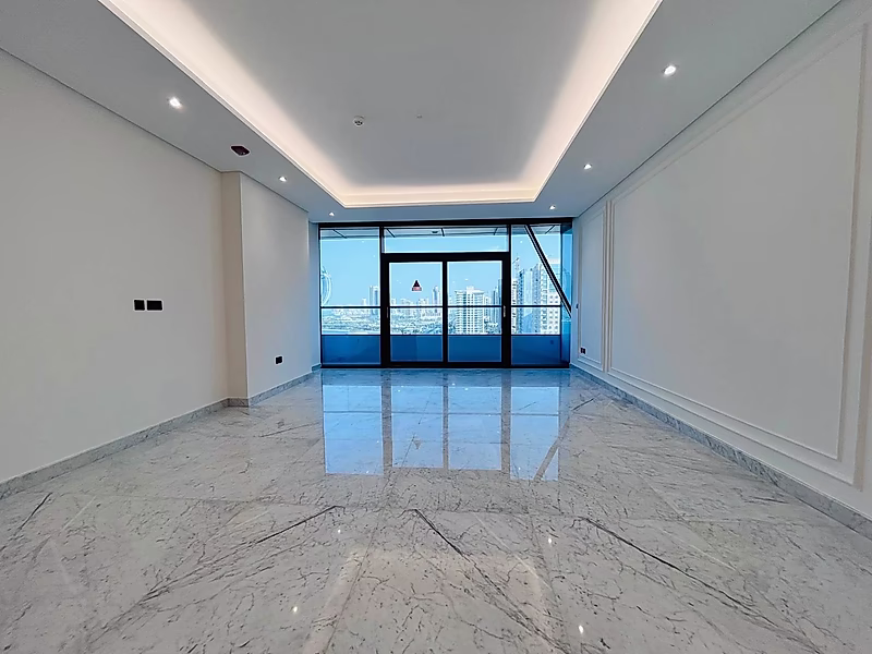 A Home Framed by Water and Skyline | 2 Master Bedroom Marina View Residence - Photo 2