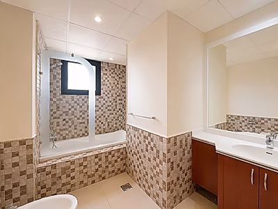 Stunning 2BR | Full Marina View | Spacious Layout | Prime Porto Arabia Tower