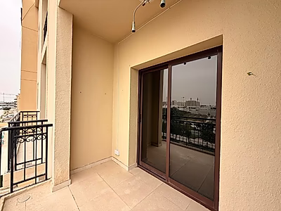 Premium Stadium View | 3BR Apartment