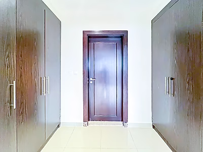 Elegant 1-Bedroom Apartment | Porto Arabia, The Pearl