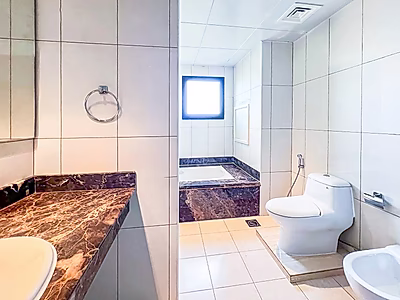 3-Bedroom Semi-Furnished Apartment for Rent in Porto Arabia