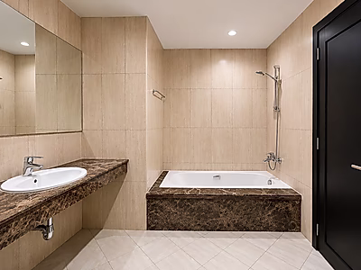 2-Bedroom Semi-Furnished Apartment - The Pearl-Qatar
