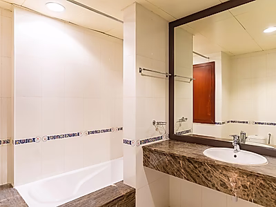 WITH BALCONY | FURNISHED 2BR APT| THE PEARL