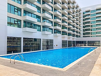 FURNISHED 1BR WITH BALCONY NEXT TO VENDOME MALL