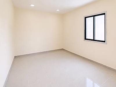 Warehouse for sale Birkat Al Awamer 2000 SQM