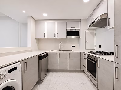 Brand-New 2-Bedroom Semi-Furnished Apartment + Maid’s Room in Lusail Marina With Payment Plan