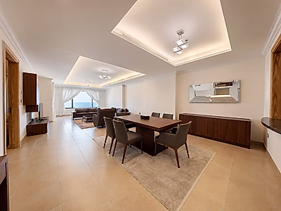 Elevated Living in Porto Arabia – Premium Fully Furnished 1-Bedroom Apartment