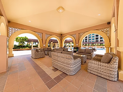 Elevated Living in Porto Arabia – Premium Fully Furnished 1-Bedroom Apartment